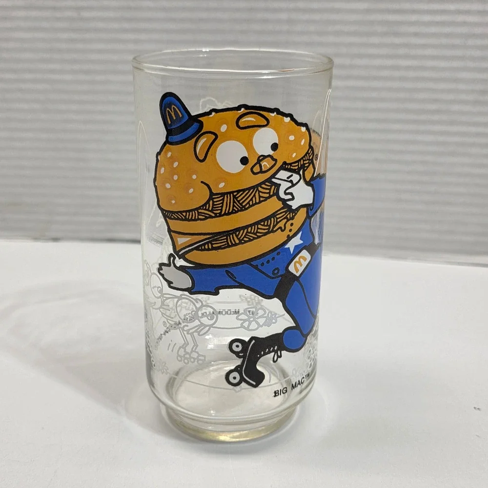 Vintage 1977 McDonald's McDonaldland Action Series‎ Officer Big Mac Glass Cup